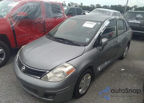 2010 Nissan Versa 1.8S z USA, uszkodzony, nr VIN 3N1BC1AP2AL373503